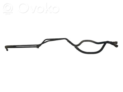 Pārnesumkārbas eļļas dzesētāja caurulīte (-es) / šļūtene (-es)