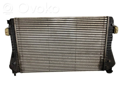 Starpdzesētāja radiators