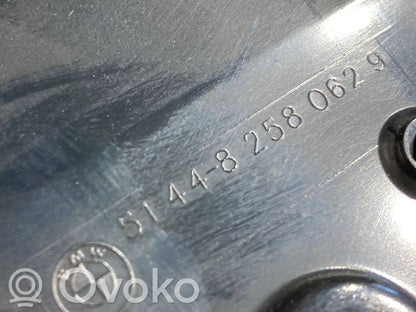 Priekšējo vietu apgaismojums