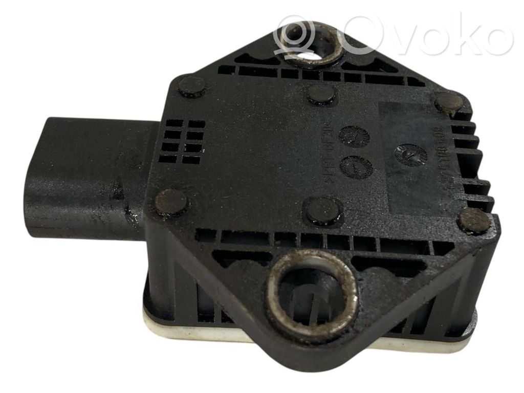 ESP (elektroniskās stabilitātes programmas) sensors (paātrinājuma sensors)
