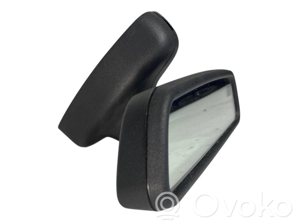 Atpakaļskata spogulis (salonā)