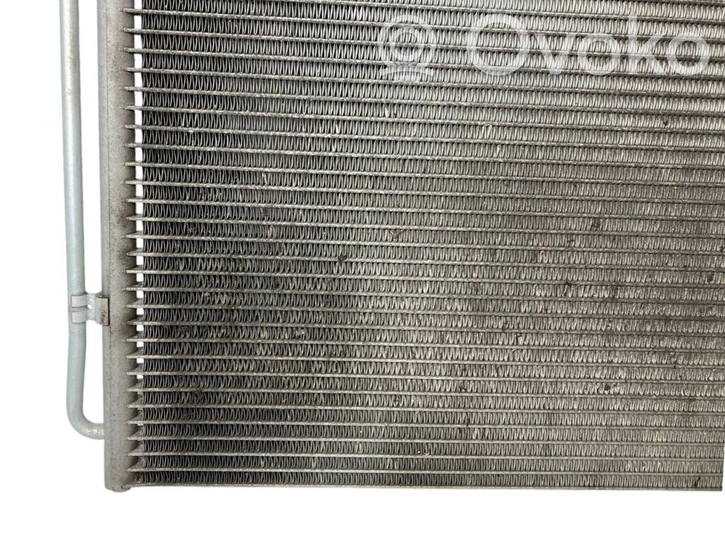 Gaisa kondicioniera dzeses radiators