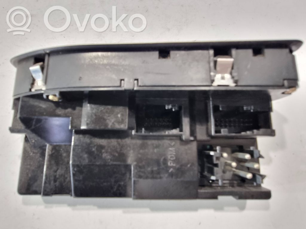 Logu pacēlāju vadības slēdzis (-dži)