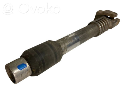 Stūresrata ass krustsavienojums