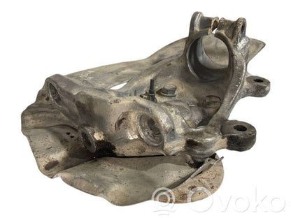 Priekšējā riteņa rumbas vārpstas šarnīrs (stupica, capfa)