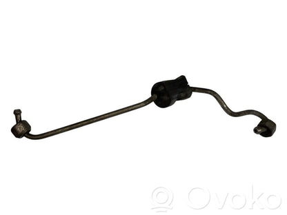 Degvielas caurulīte (-es)