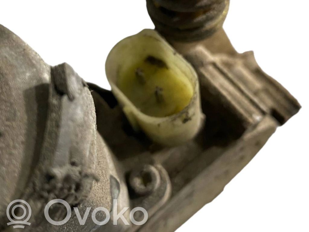 Priekšpusē elektriskā loga pacelšanas mehānisma komplekts