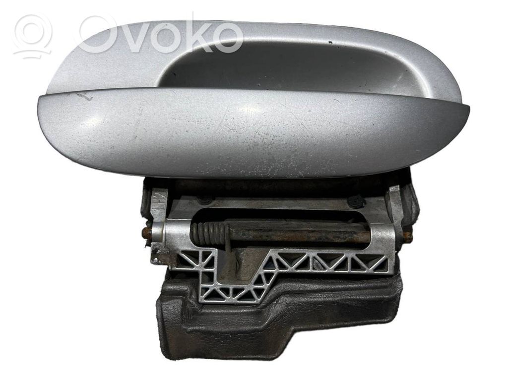 External opening handle