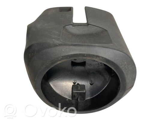 Steering axle trim