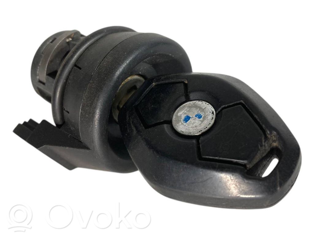 Aizdedzes ECU komplekts