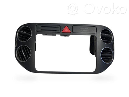 Centrālais gaisa ventilācijas režģis