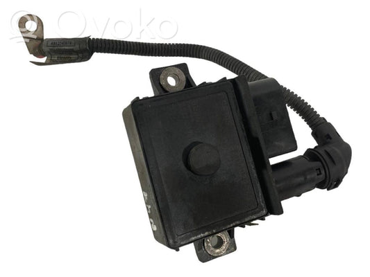 Glow plug relay