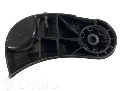 Ручка открывания капота двигателя