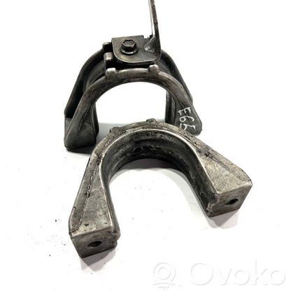 Крепление стабилизатора (переднее)