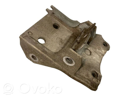 Radiatora (-u) turētājs / kronšteins