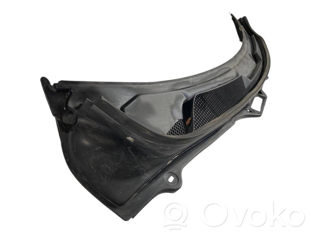 Stikla tīrītāja slotiņas