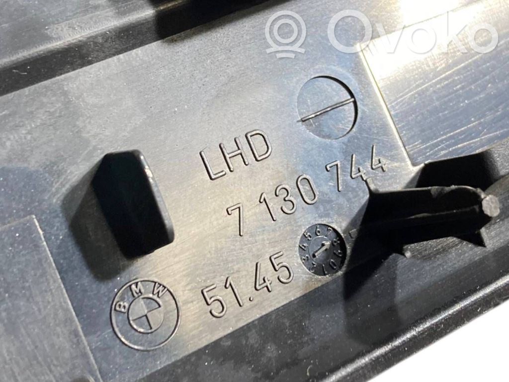 Centrālais gaisa ventilācijas režģis