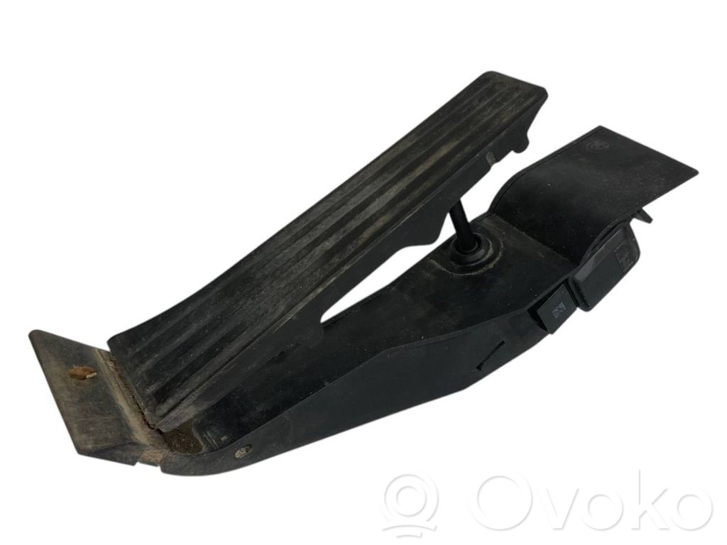 Akseleratora pedālis