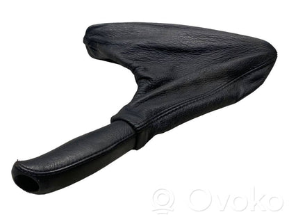 Handle decoration – leather/fabric
