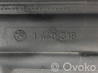 Degvielas caurulīte (-es)