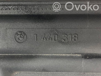 Degvielas caurulīte (-es)