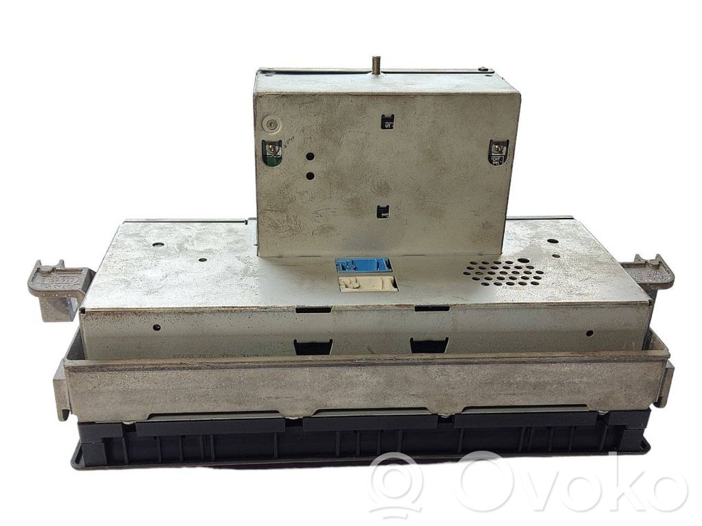 Радио / CD/DVD-плеер / навигация