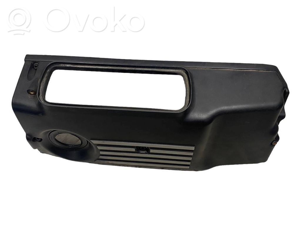 Крышка двигателя (декоративная отделка)