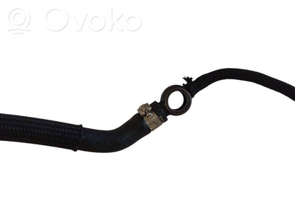 Degvielas atplūdes caurule