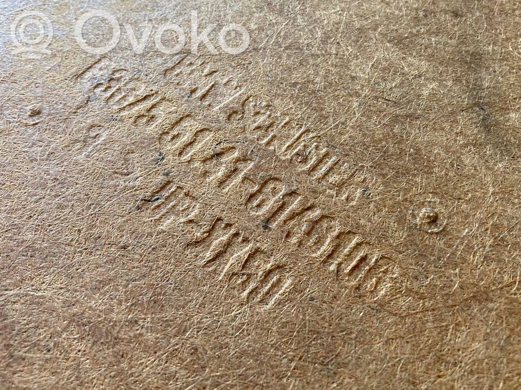 Priekšējo durvju apdare