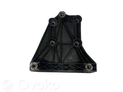 Gaisa kondicionēšanas kompresora stiprinājums