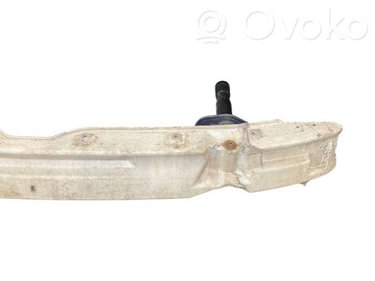 Aizmugurē bampera balka