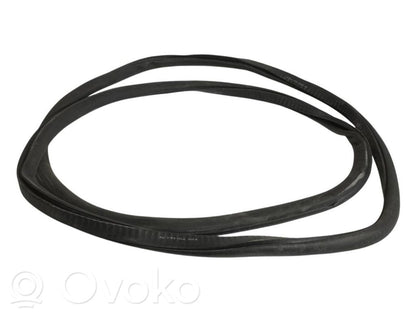 Резиновая отделка передней части (в кузове)