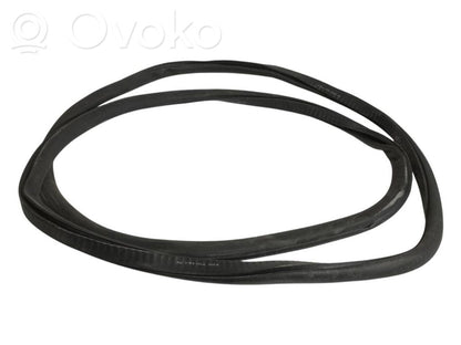 Резиновая отделка передней части (в кузове)