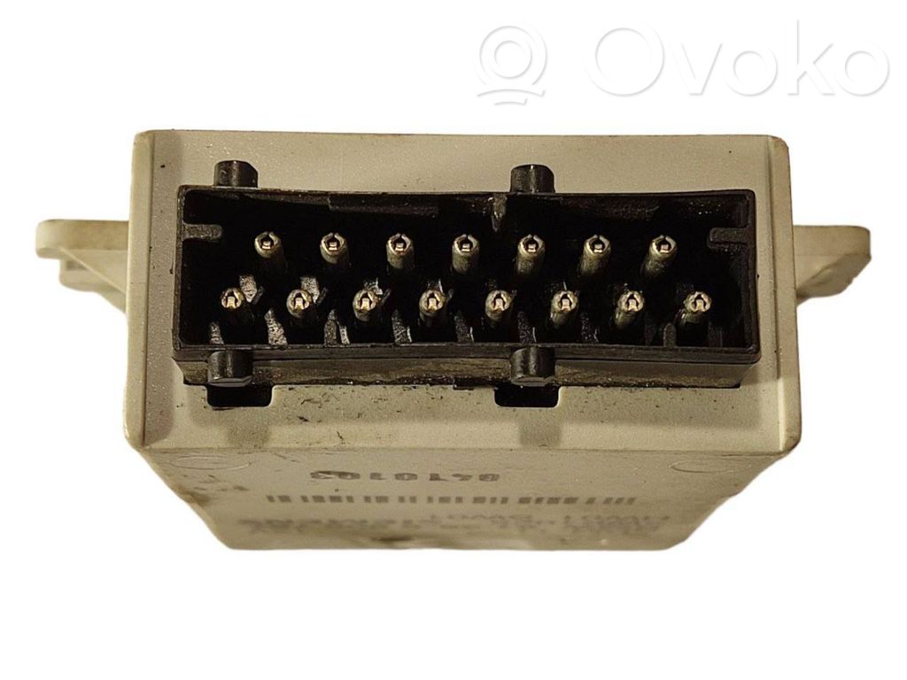 Trailer hitch control unit