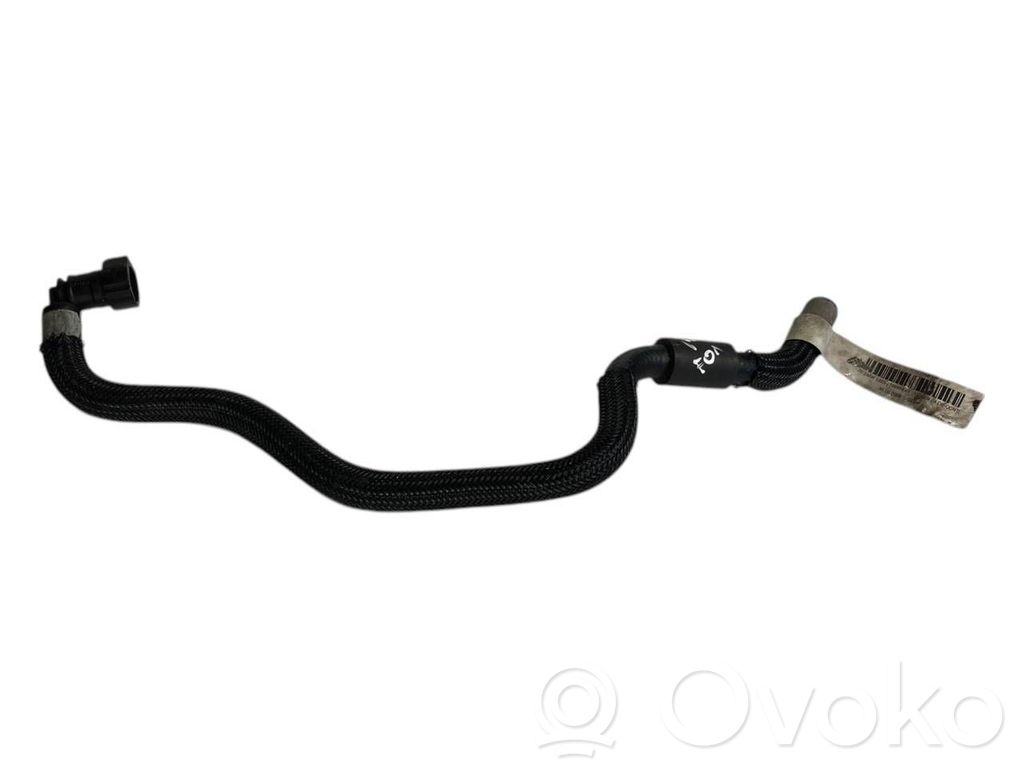 Degvielas caurulīte (-es)