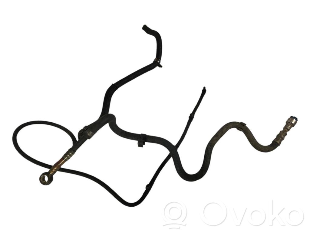 Degvielas caurulīte (-es)