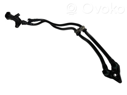 Pārnesumkārbas eļļas dzesētāja caurulīte (-es) / šļūtene (-es)