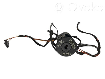 Pasažiera gaisa spilvena slēdzis