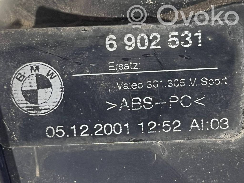 Aizmugurējais lukturis virsbūvē