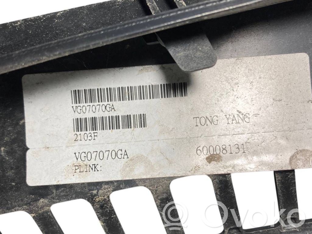 Priekšējais režģis