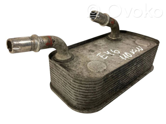 Dzinēja eļļas radiators