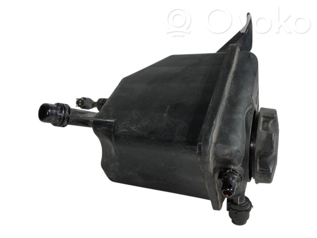 Coolant expansion tank