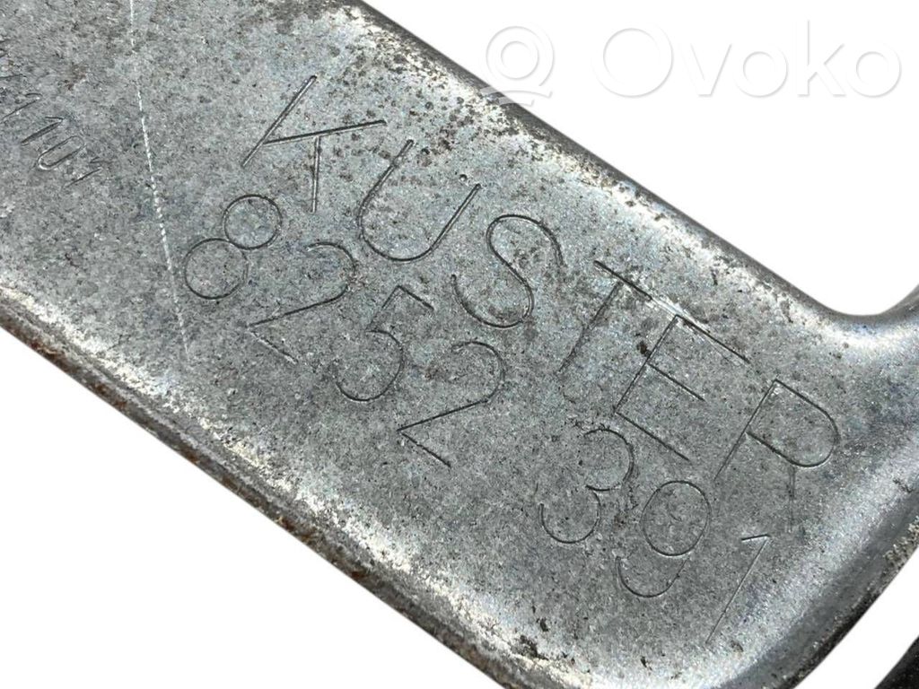 Priekšpusē elektriskā loga pacelšanas mehānisma komplekts