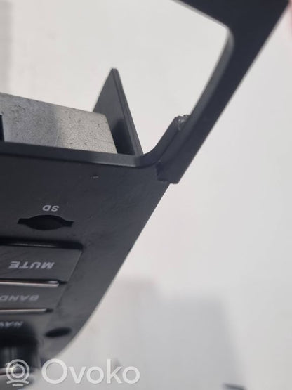 Радио / CD/DVD-плеер / навигация