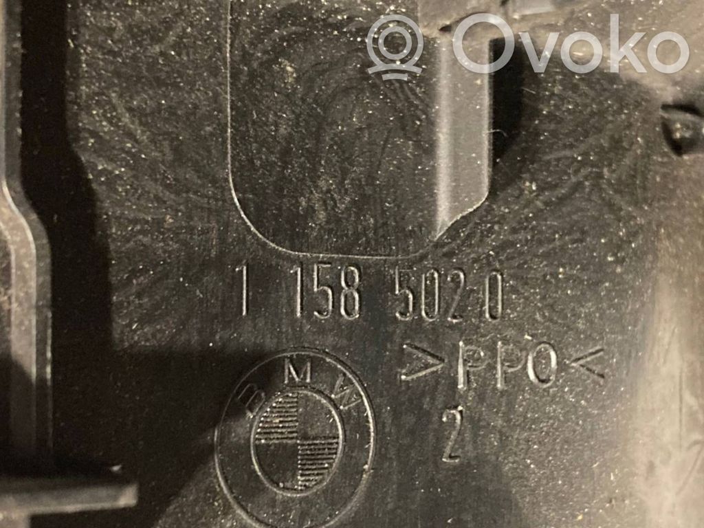 Stūres ass dekoratīvā apdare