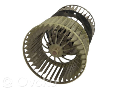 Mazā radiatora ventilators