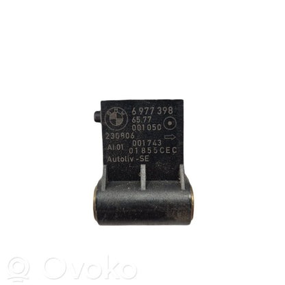 Airbag impact sensor