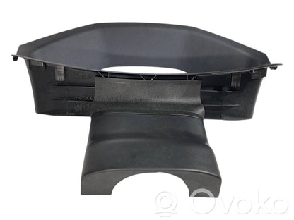 Instrumentu paneļa dekoratīvā apdare