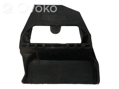 Radiatora (-u) turētājs / kronšteins