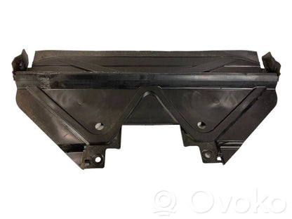 Bampera apakšas aizsargs